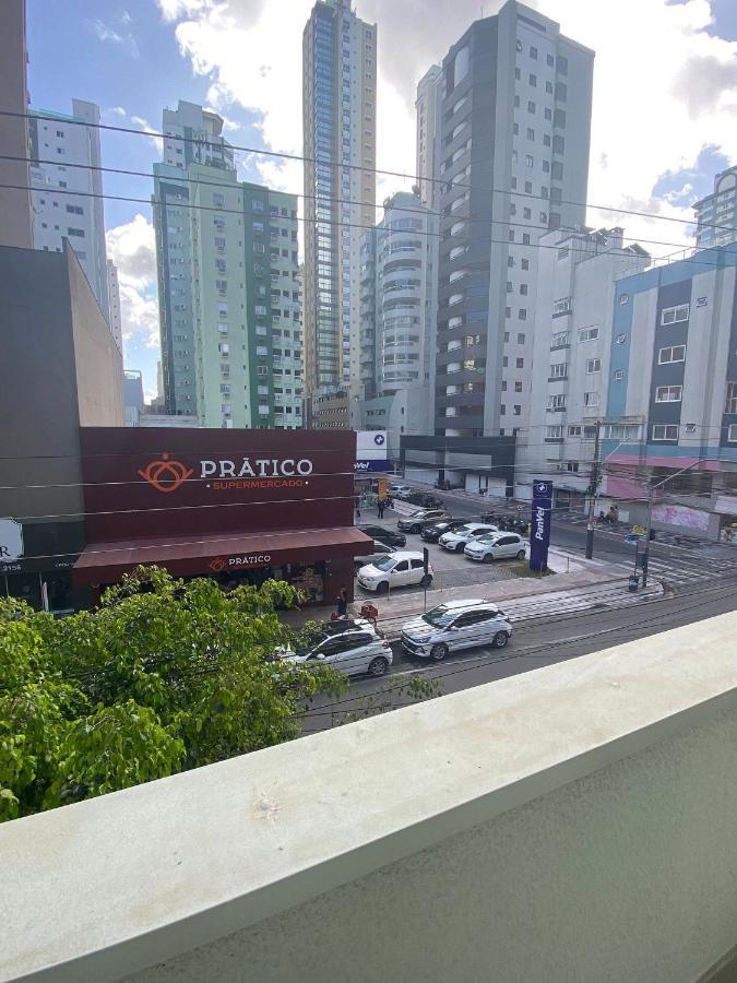 Apto Almeida E Moraes 2 Quartos E Churrasqueira Perto Do Mar Балнеариу-Камбориу Экстерьер фото